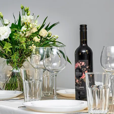 فندق Maya's Flats & 26 - Panorama View *